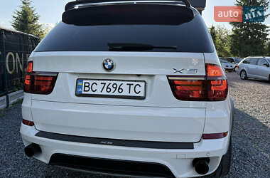 Позашляховик / Кросовер BMW X5 2010 в 