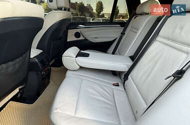 Позашляховик / Кросовер BMW X5 2010 в 