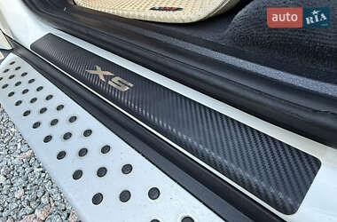 Позашляховик / Кросовер BMW X5 2010 в 