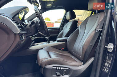 Внедорожник / Кроссовер BMW X5 2015 в 