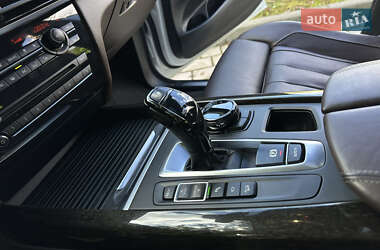 Позашляховик / Кросовер BMW X5 2014 в 