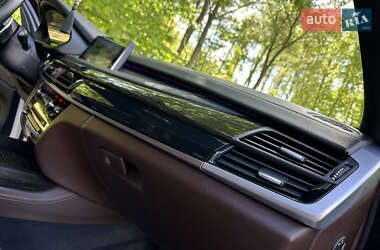 Позашляховик / Кросовер BMW X5 2014 в 