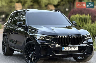 Позашляховик / Кросовер BMW X5 2021 в 