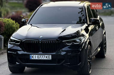 Позашляховик / Кросовер BMW X5 2021 в 