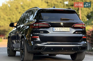 Позашляховик / Кросовер BMW X5 2021 в 