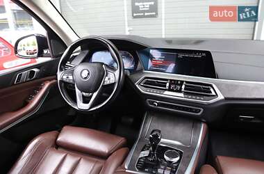 Внедорожник / Кроссовер BMW X5 2019 в 