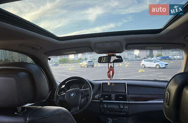 Внедорожник / Кроссовер BMW X5 2010 в 