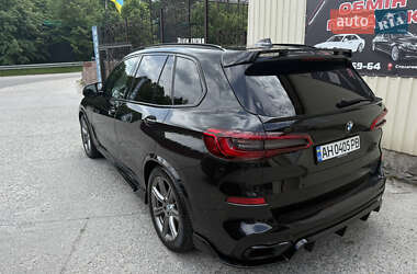 Позашляховик / Кросовер BMW X5 2018 в 