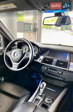 Внедорожник / Кроссовер BMW X5 2011 в 
