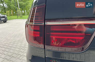 Позашляховик / Кросовер BMW X5 2013 в 
