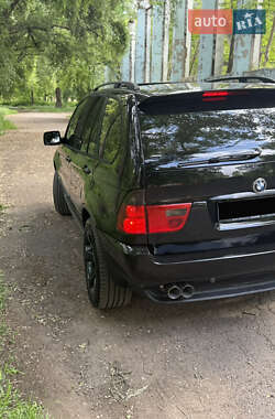 Позашляховик / Кросовер BMW X5 2002 в 