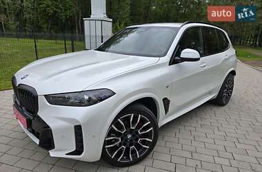 Внедорожник / Кроссовер BMW X5 2024 в 