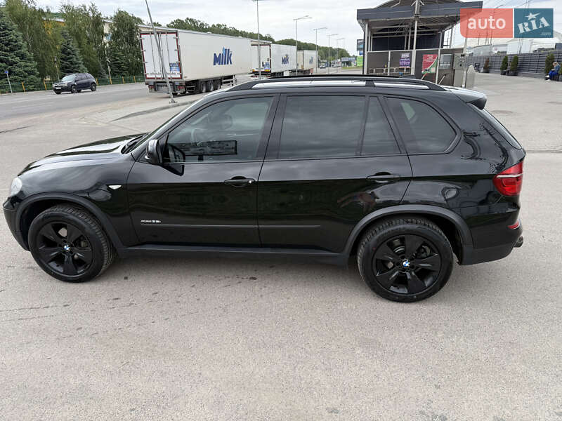 Внедорожник / Кроссовер BMW X5 2011 в Киеве