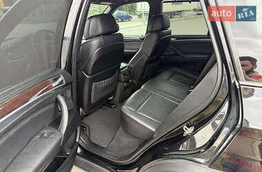 Внедорожник / Кроссовер BMW X5 2011 в 