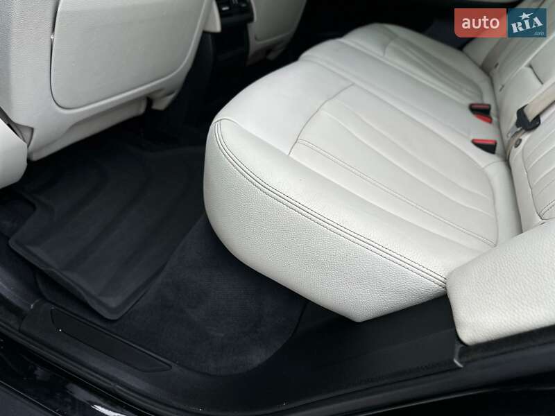 Внедорожник / Кроссовер BMW X5 2015 в Киеве