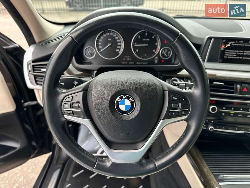 Внедорожник / Кроссовер BMW X5 2015 в Киеве