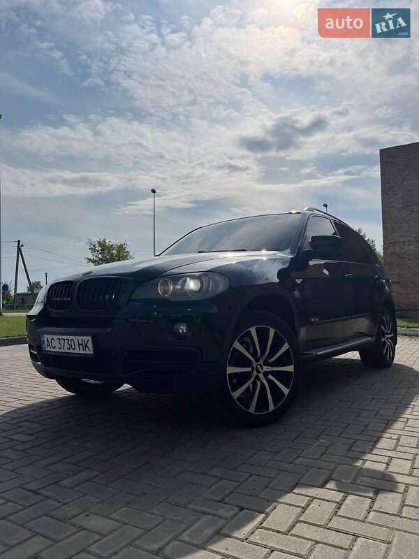 Позашляховик / Кросовер BMW X5 2007 в 
