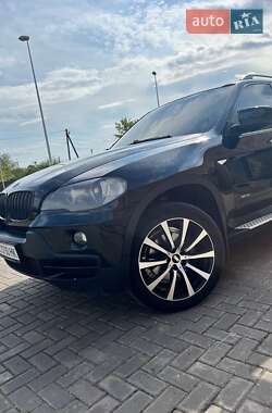 Позашляховик / Кросовер BMW X5 2007 в 