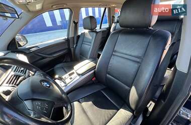 Внедорожник / Кроссовер BMW X5 2012 в 