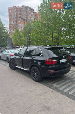 Внедорожник / Кроссовер BMW X5 2008 в 