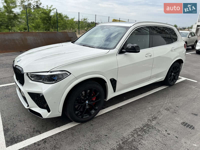 Внедорожник / Кроссовер BMW X5 2020 в Киеве