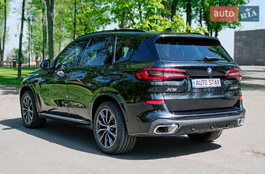 Внедорожник / Кроссовер BMW X5 2022 в 