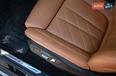 Внедорожник / Кроссовер BMW X5 2022 в 