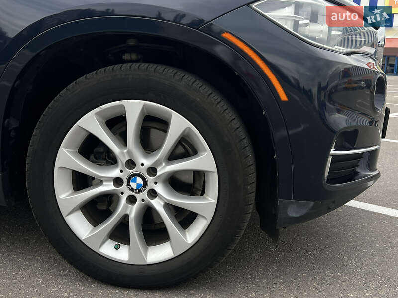 Позашляховик / Кросовер BMW X5 2014 в Черкасах