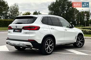 Внедорожник / Кроссовер BMW X5 2018 в 