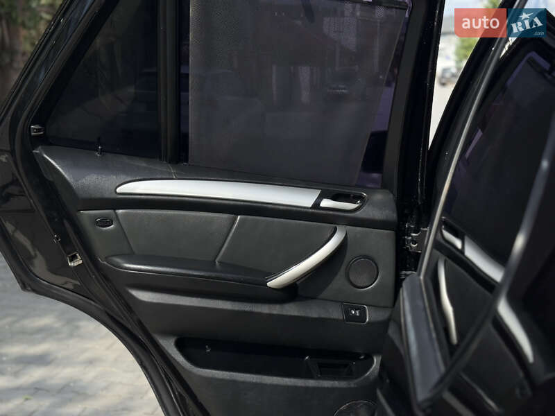 Позашляховик / Кросовер BMW X5 2003 в Ужгороді