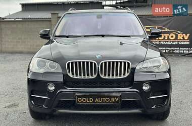 Позашляховик / Кросовер BMW X5 2010 в Рівному