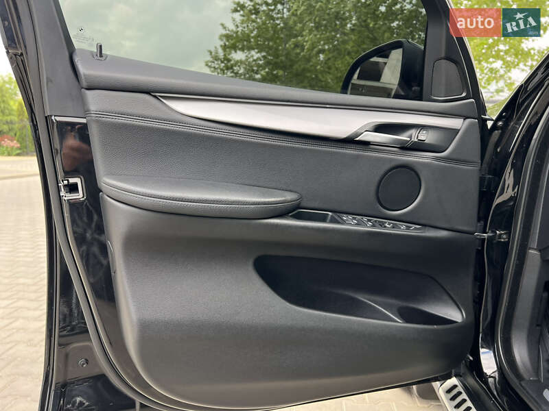 Позашляховик / Кросовер BMW X5 2015 в Одесі