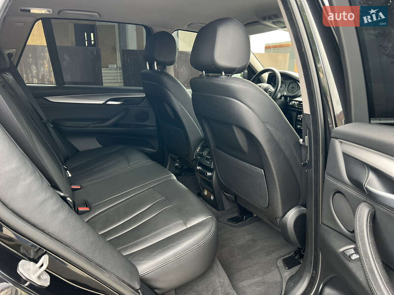 Позашляховик / Кросовер BMW X5 2015 в Одесі