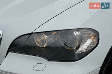 Внедорожник / Кроссовер BMW X5 2010 в 