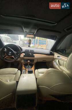 Внедорожник / Кроссовер BMW X5 2003 в 