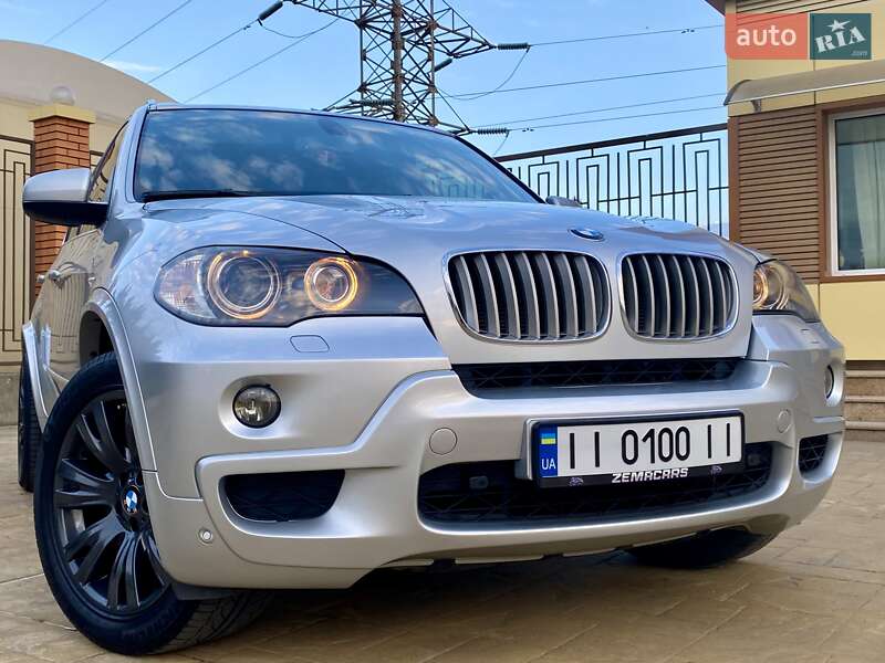 Внедорожник / Кроссовер BMW X5 2010 в 