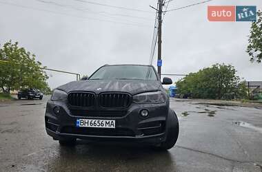 Внедорожник / Кроссовер BMW X5 2015 в 