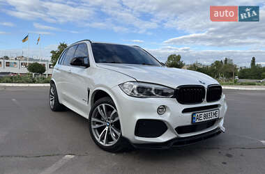 Позашляховик / Кросовер BMW X5 2015 в 