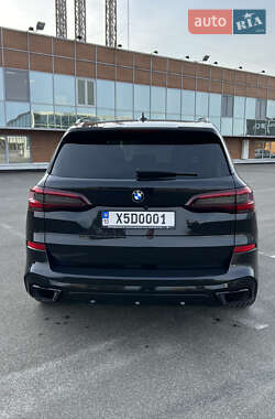 Внедорожник / Кроссовер BMW X5 2021 в 