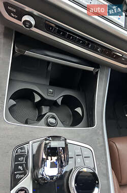 Внедорожник / Кроссовер BMW X5 2021 в 