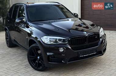 Внедорожник / Кроссовер BMW X5 2015 в 