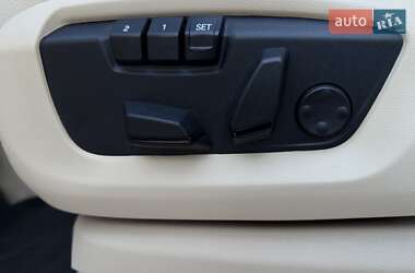 Внедорожник / Кроссовер BMW X5 2015 в 
