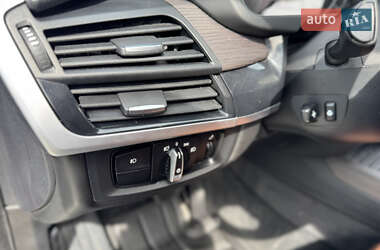 Внедорожник / Кроссовер BMW X5 2015 в 