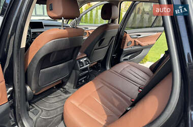 Внедорожник / Кроссовер BMW X5 2015 в 