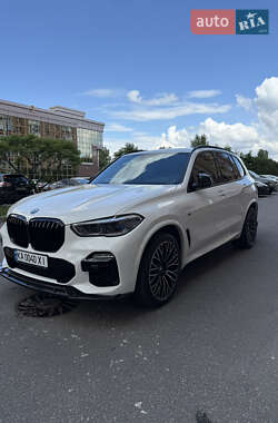 Внедорожник / Кроссовер BMW X5 2022 в Киеве