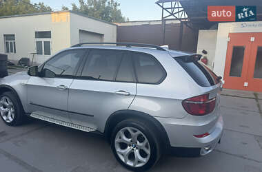 Позашляховик / Кросовер BMW X5 2013 в 