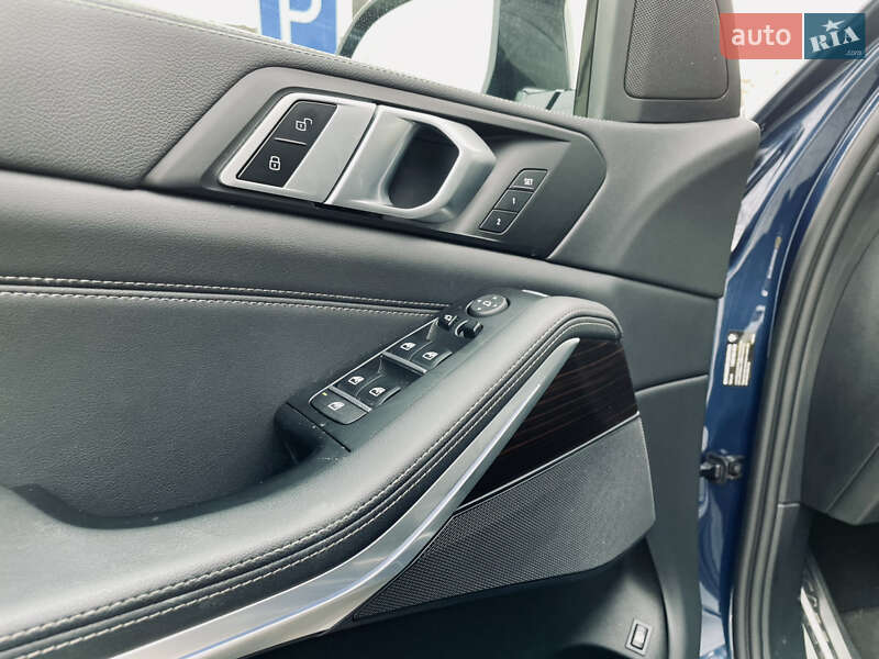 Позашляховик / Кросовер BMW X5 2022 в Одесі