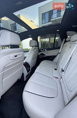 Внедорожник / Кроссовер BMW X5 2019 в 