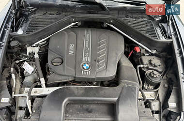 Позашляховик / Кросовер BMW X5 2012 в 
