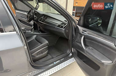 Позашляховик / Кросовер BMW X5 2012 в 